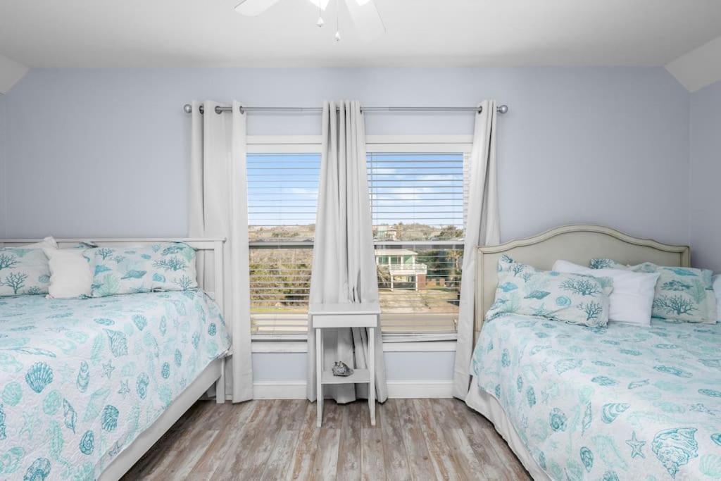 Pool Haven Ocean View Villa Oak Island Kültér fotó