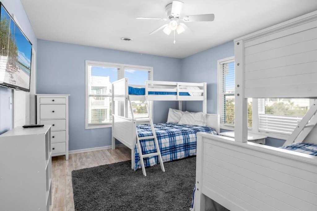 Pool Haven Ocean View Villa Oak Island Kültér fotó